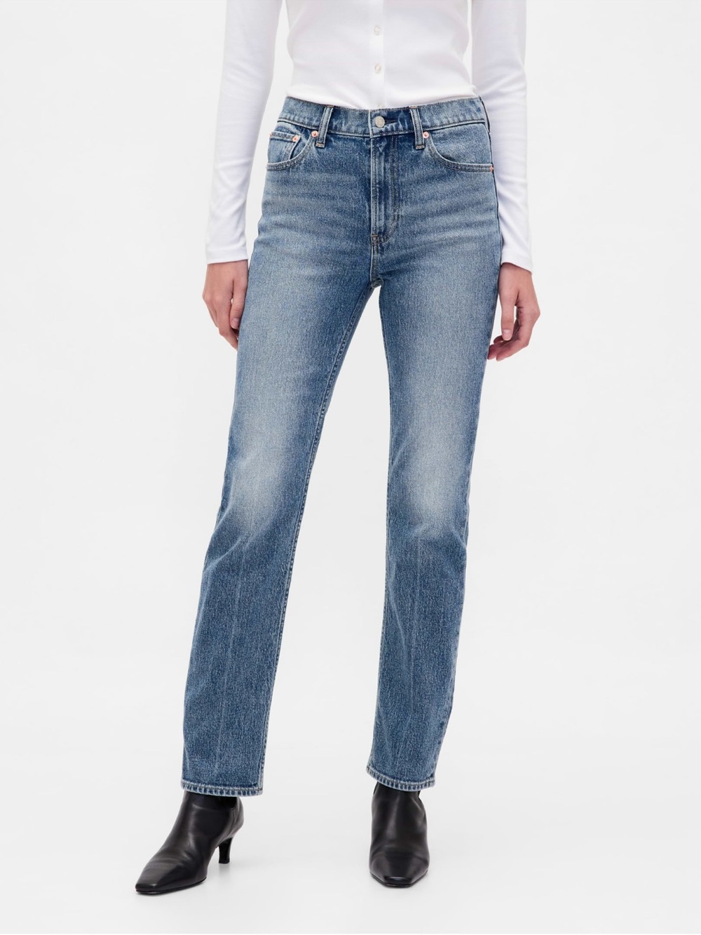 GAP High-Rise 90s Slim Straight Jeans (Petite) - Picture 2 of 8